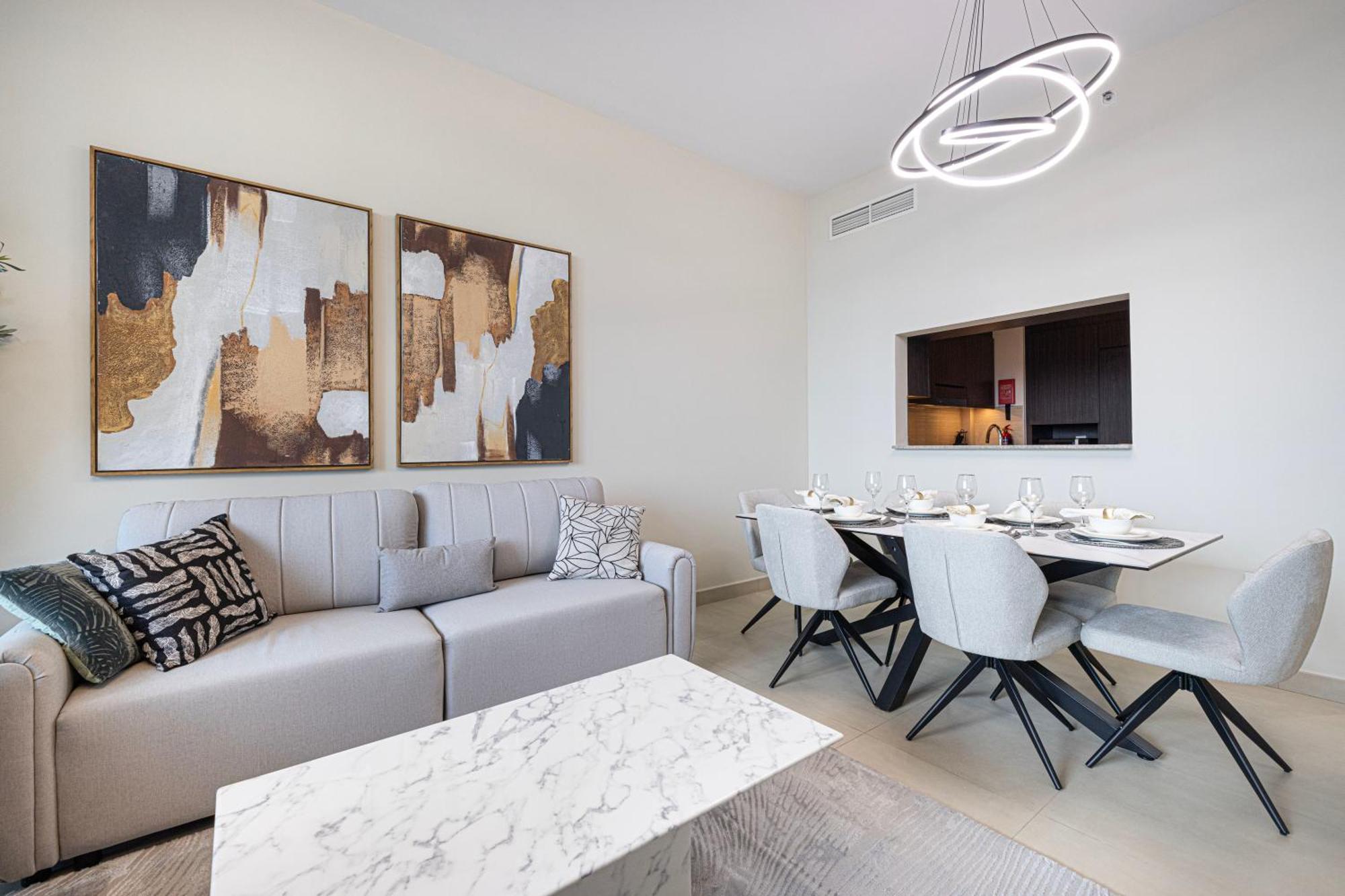 Stunning Burj Views New Luxe 2br Mall Access * Dubaï
