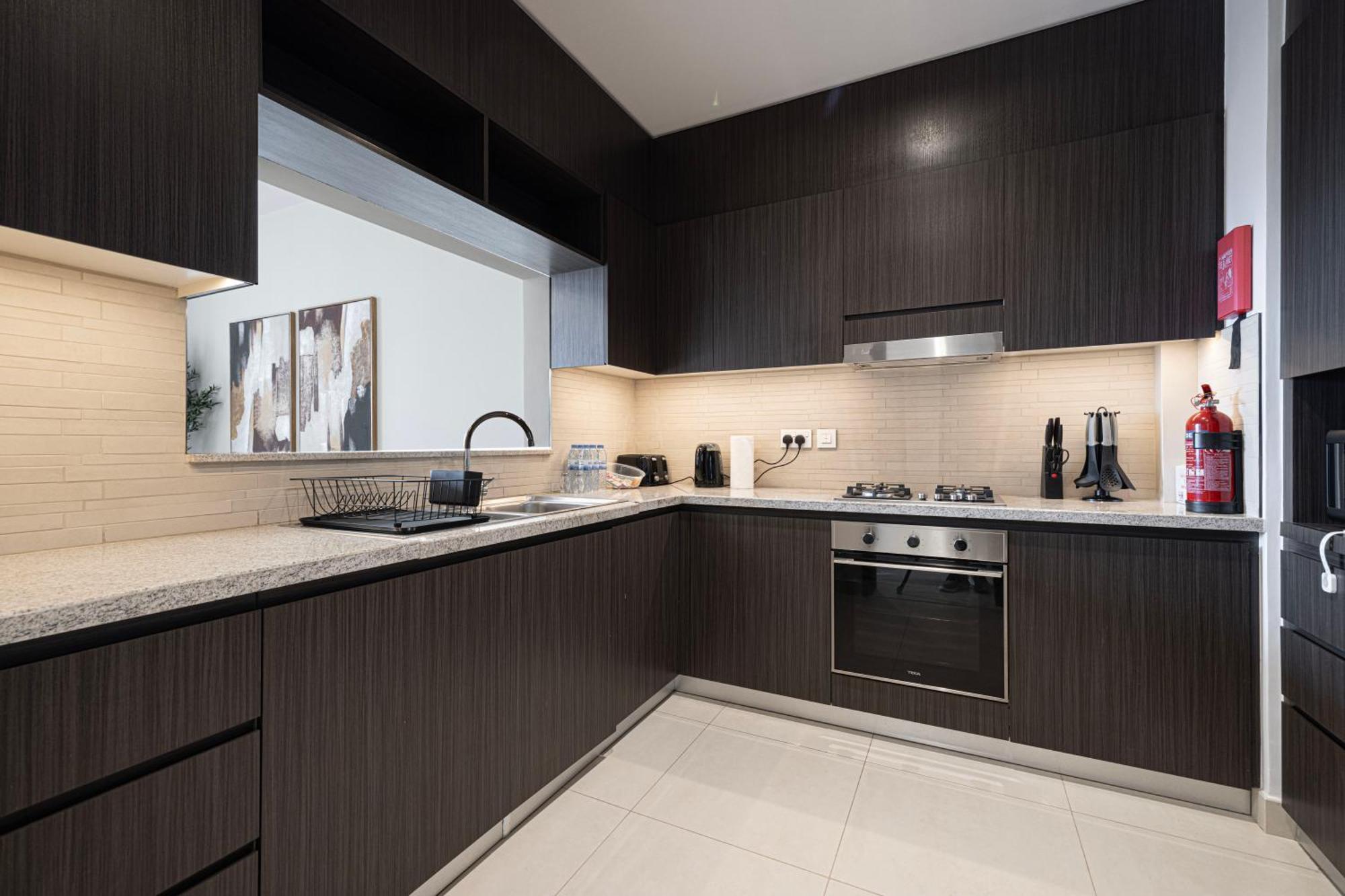 Stunning Burj Views New Luxe 2br Mall Access Dubaï